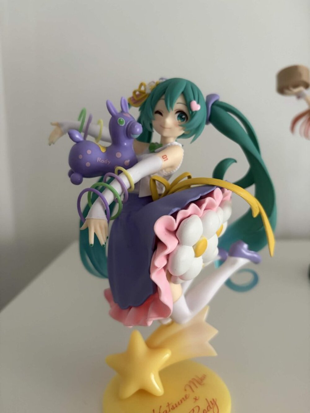 Figurines Bundle - Picture 4 of 7